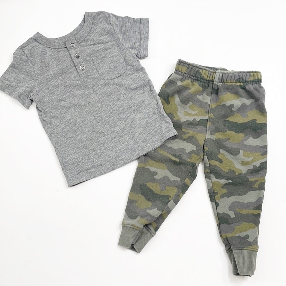 Cat & Jack gray tee + camo sweatpants toddler boy outfit